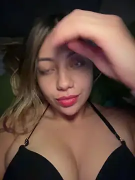 MissCat  online show from November 24, 2025, 1:27 am