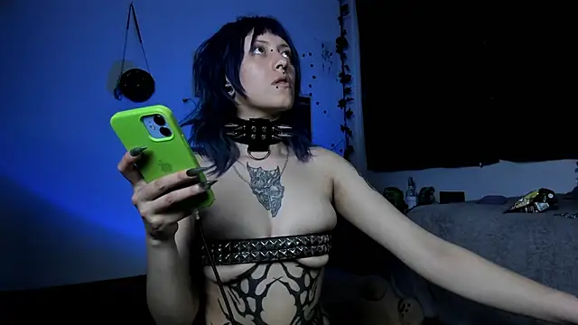 kattusauruss online show from October 22, 2025, 4:12 am