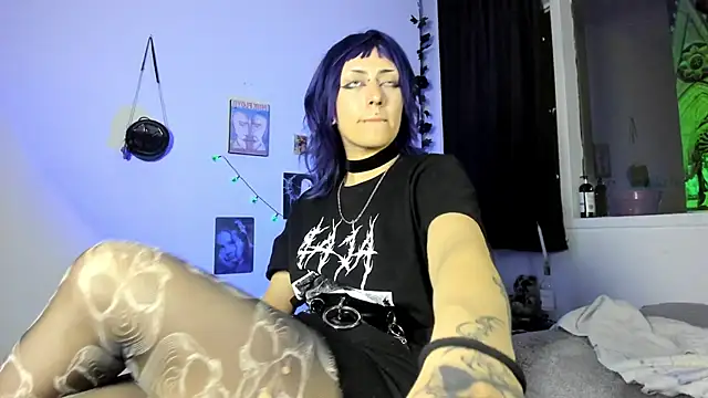 kattusauruss online show from October 26, 2025, 4:35 am