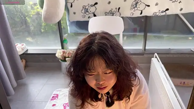 Kittenfishing online show from November 26, 2025, 7:41 am