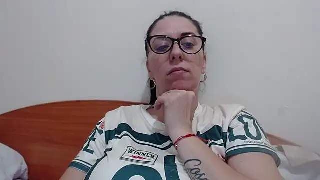 jollene online show from March 13, 2026, 3:17 pm