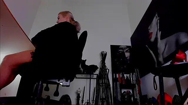 Snapshot of demisweet chatting on February 15, 2026, 6:47 am demisweet online show from February 15, 2026, 6:47 am