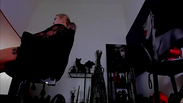 Snapshot of demisweet chatting on February 13, 2026, 5:51 am demisweet online show from February 13, 2026, 5:51 am