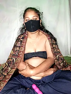 LushVamp online show from January 14, 2026, 1:48 pm