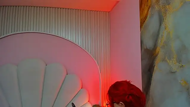 hinata dolly online show from October 26, 2025, 8:48 am