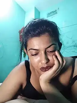 HotNehaChowdhury online show from July 9, 2026, 7:46 pm