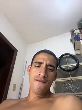 ikaro21 online show from October 31, 2025, 5:59 am