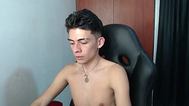 Rimuru17 online show from April 5, 2026, 2:18 am