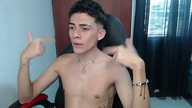 Rimuru17 online show from April 19, 2026, 7:05 pm