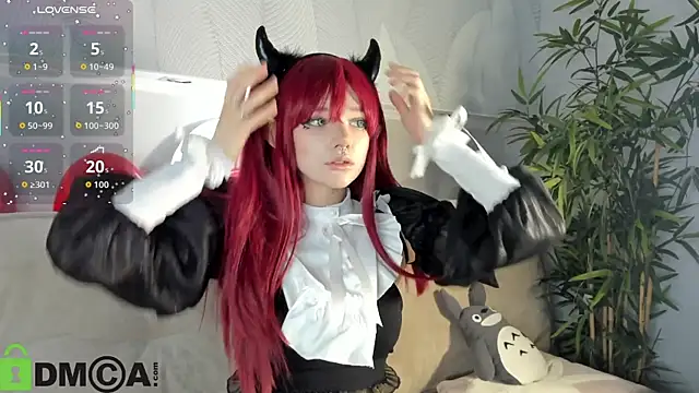 Molly Platt online show from February 12, 2026, 9:31 am