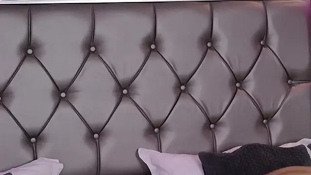 MayaHale online show from December 22, 2025, 11:54 am