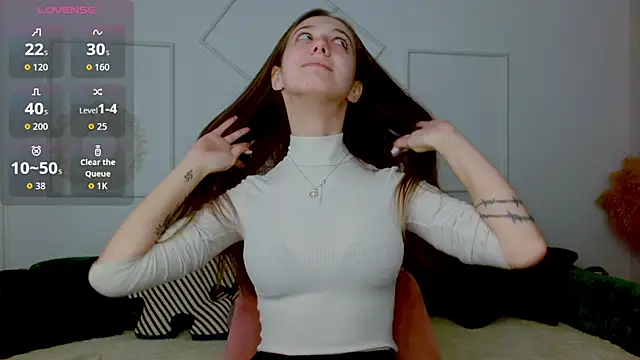 Little cherryy   online show from October 15, 2025, 7:16 am