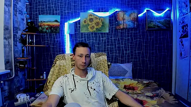 CuteBoy228 online show from November 27, 2025, 9:48 pm