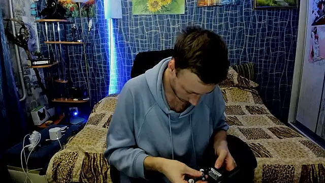 CuteBoy228 online show from February 19, 2026, 4:15 pm