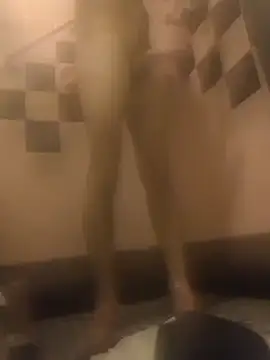 straightozgoesdwn online show from November 6, 2025, 1:04 pm