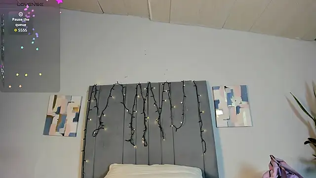 Sophia Ebony online show from January 6, 2026, 12:31 pm