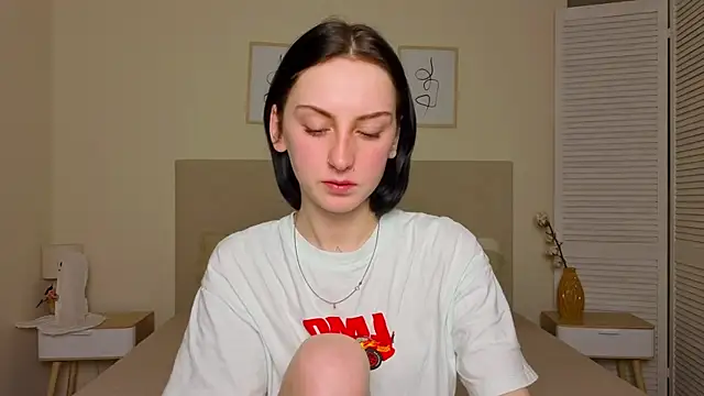 Little moly999 online show from November 23, 2025, 4:00 am