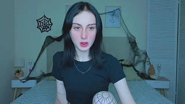 Little moly999 online show from November 3, 2025, 9:18 pm