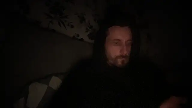 Big8inchUncutCock online show from April 22, 2026, 8:59 pm