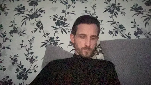 Big8inchUncutCock online show from April 30, 2026, 3:19 pm