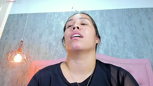 lissa jhonsoon online show from February 13, 2026, 11:05 pm