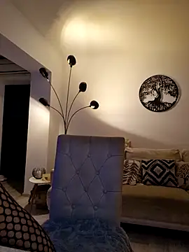 CelynaRoss online show from September 23, 2025, 7:54 pm