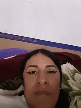 karinnahotdirty online show from May 28, 2026, 7:53 pm