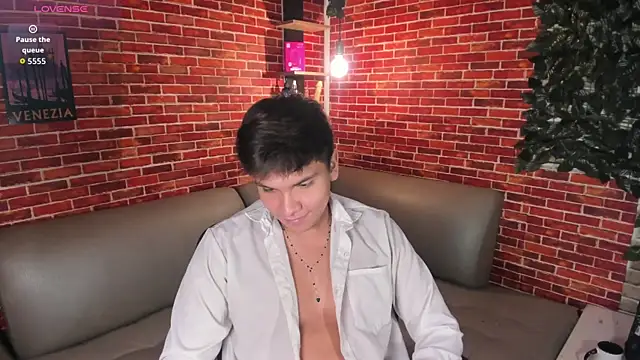 Thiago Kozak online show from May 29, 2026, 5:08 pm