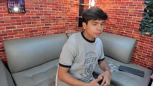 Thiago Kozak online show from July 11, 2026, 1:22 pm