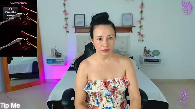 Snapshot of cherry_juicyxxx chatting on November 14, 2025, 2:59 am cherry juicyxxx online show from November 14, 2025, 2:59 am