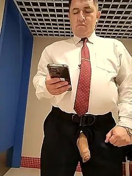 BigCristh79 online show from January 9, 2026, 1:23 am