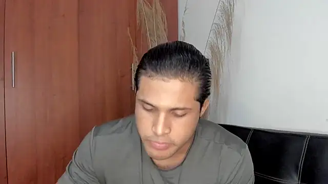 Evansdark1 online show from October 22, 2025, 1:38 am