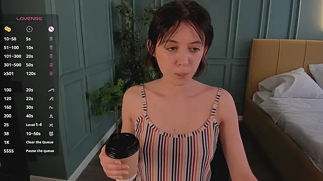 chloe dreammm online show from February 24, 2026, 12:17 pm