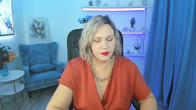 NinaStarle online show from November 8, 2025, 5:22 am