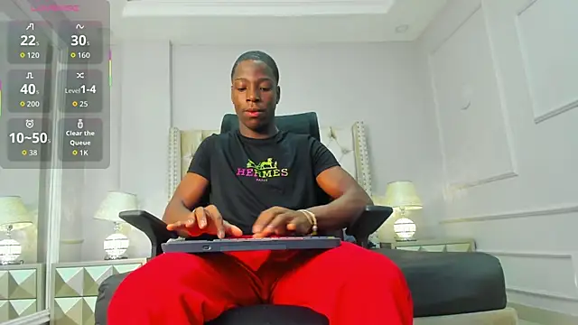 Snapshot of CharlesBrown_ chatting on September 18, 2025, 1:47 pm CharlesBrown online show from September 18, 2025, 1:47 pm