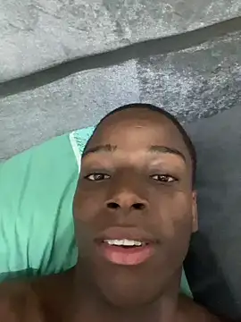 CharlesBrown  online show from October 19, 2025, 2:47 am