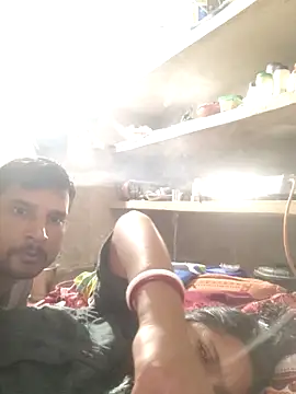 couple 71 online show from February 19, 2026, 6:38 pm