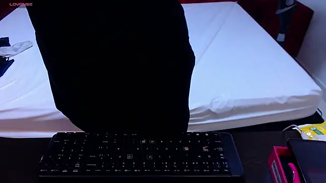 Snapshot of Melany_Contrera chatting on October 31, 2025, 2:57 pm Melany Contrera online show from October 31, 2025, 2:57 pm