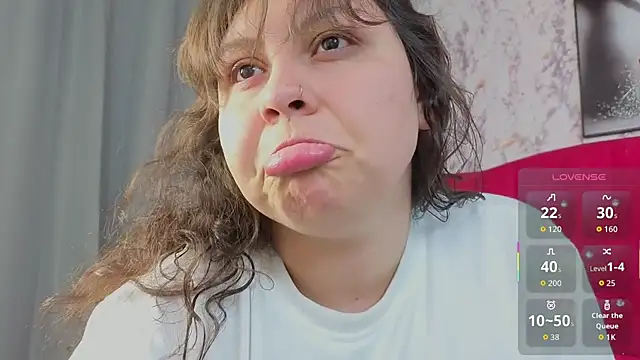 Larissa Antonella online show from November 10, 2025, 3:33 am