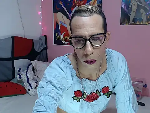 Snapshot of afrodit_25 chatting on September 11, 2025, 5:29 am afrodit 25 online show from September 11, 2025, 5:29 am