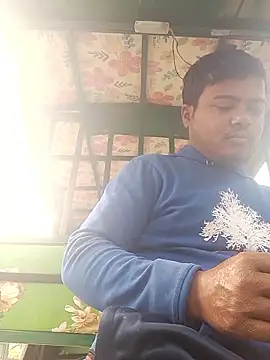 CatchingBouquet online show from January 11, 2026, 7:37 am