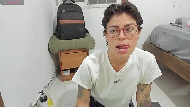 natt op online show from February 22, 2026, 11:39 pm