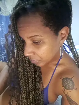 Snapshot of VikysDavis chatting on February 7, 2026, 7:33 pm VikysDavis online show from February 7, 2026, 7:33 pm