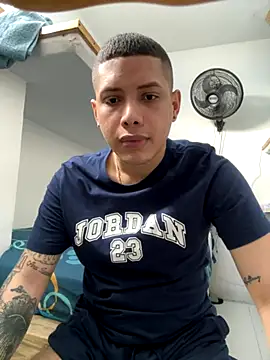 imstevenfox online show from November 18, 2025, 5:49 pm