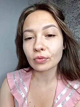 Snapshot of Olivia_OliV chatting on June 10, 2026, 1:18 am Olivia OliV online show from June 10, 2026, 1:18 am