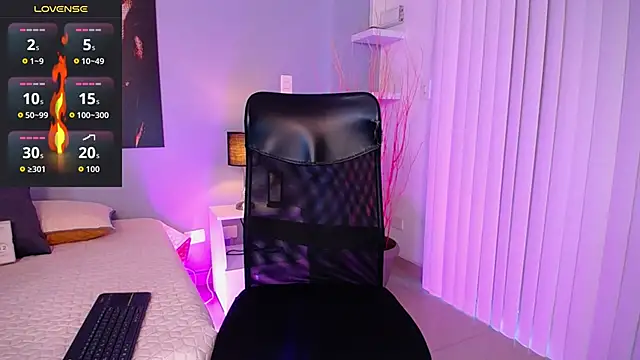 MarceloJones online show from October 7, 2025, 1:12 pm