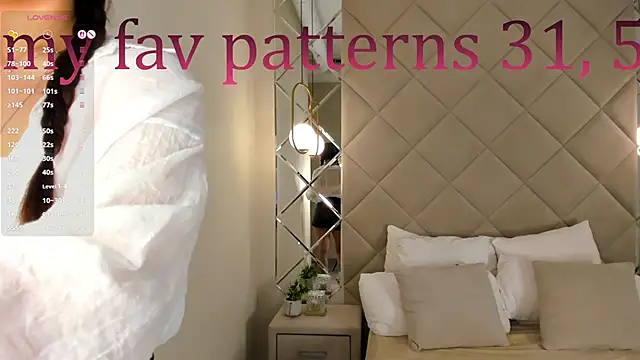 Nelly Kimm online show from October 24, 2025, 1:37 am