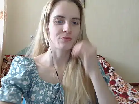 Snapshot of JayeTyler chatting on February 16, 2026, 6:56 am JayeTyler online show from February 16, 2026, 6:56 am