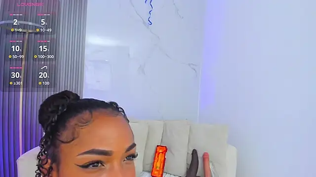 kiaratentation online show from November 17, 2025, 7:40 pm