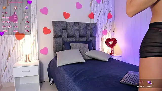 MissVioleet  online show from February 23, 2026, 4:51 pm